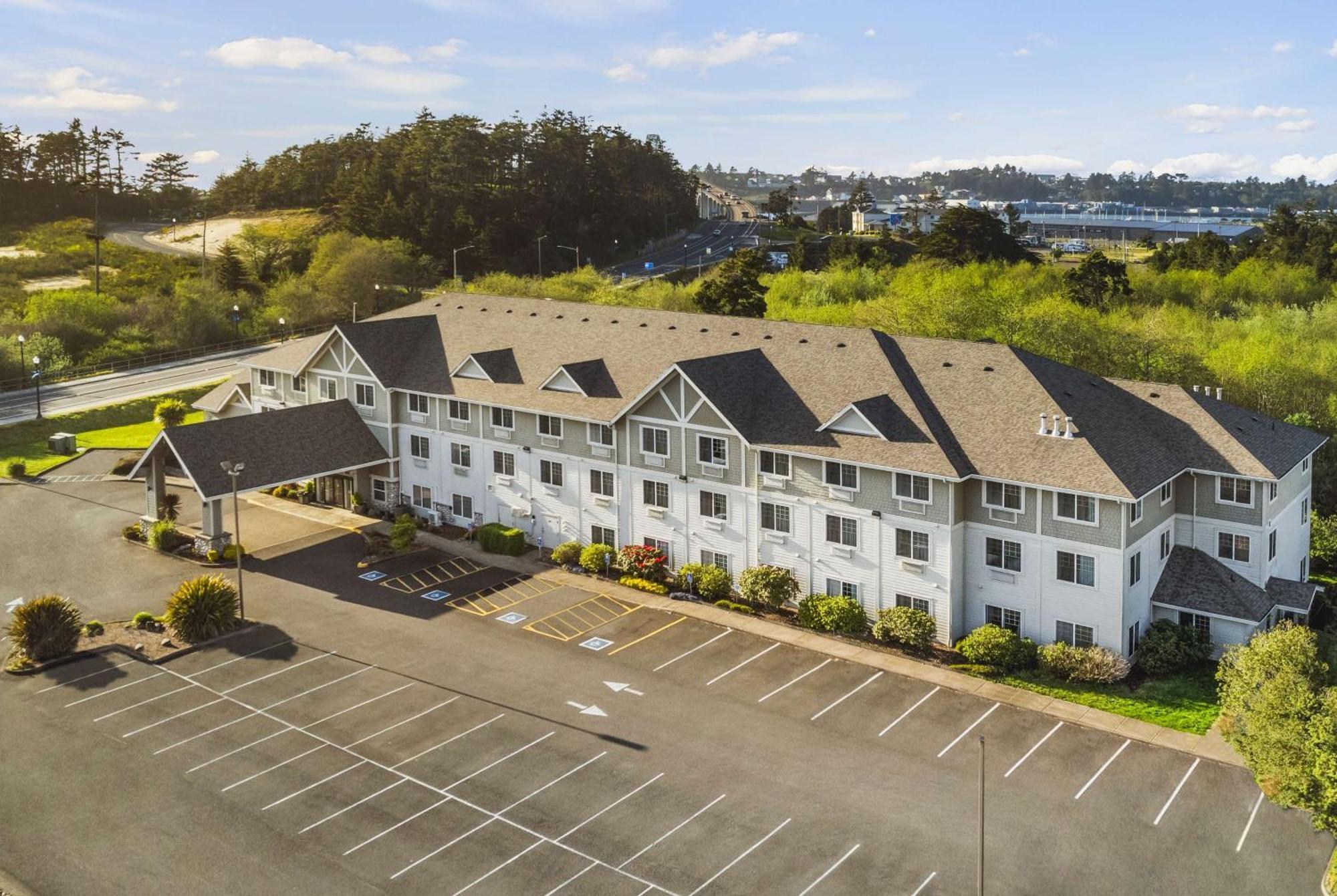 Hotel La Quinta By Wyndham Newport Exterior foto